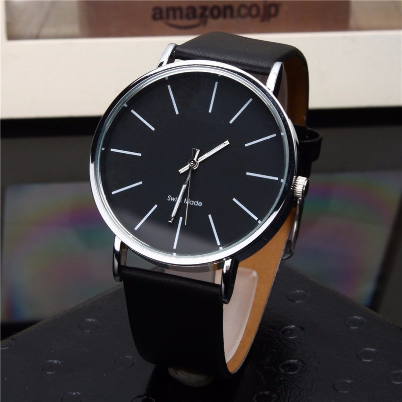 Montres à quartz pour hommes et femmes.