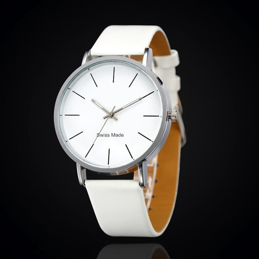 Montres à quartz pour hommes et femmes.