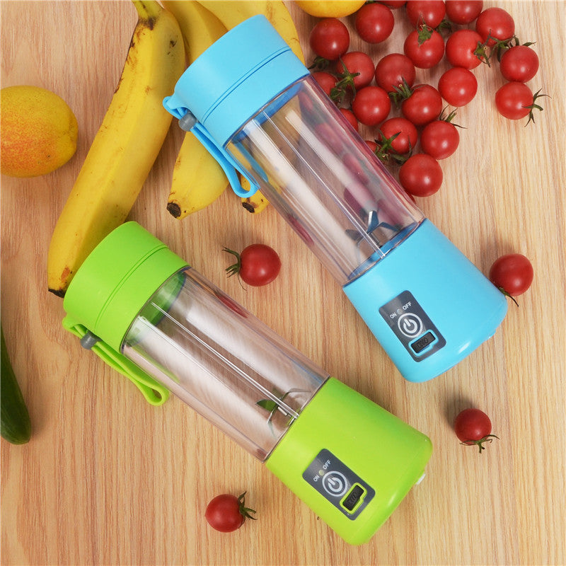 Presse-agrumes électrique Mini USB pour les fruits citronnés.