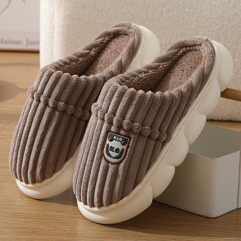 Pantoufles d’hiver en velours côtelé Maison Chambre Sol Chaussures En Peluche Mode Couleur Unie Pantoufles Antidérapantes Pour Femmes Hommes