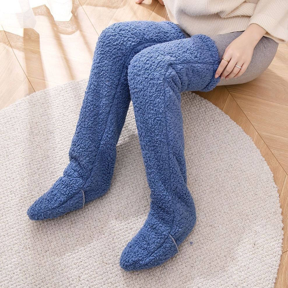 Chaussettes longues et chaudes en laine pour l'hiver, qui montent au-dessus du genou et protègent du froid au niveau des jambes et des genoux. Chaussettes idéales pour rester au chaud à la maison.