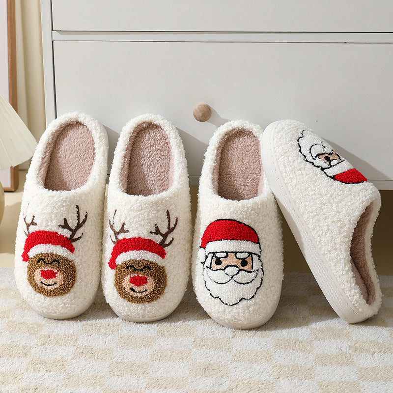 Chaussons de Noël mignons avec dessin animé du Père Noël en coton pour femmes et hommes, idéaux pour l'hiver et les couples.