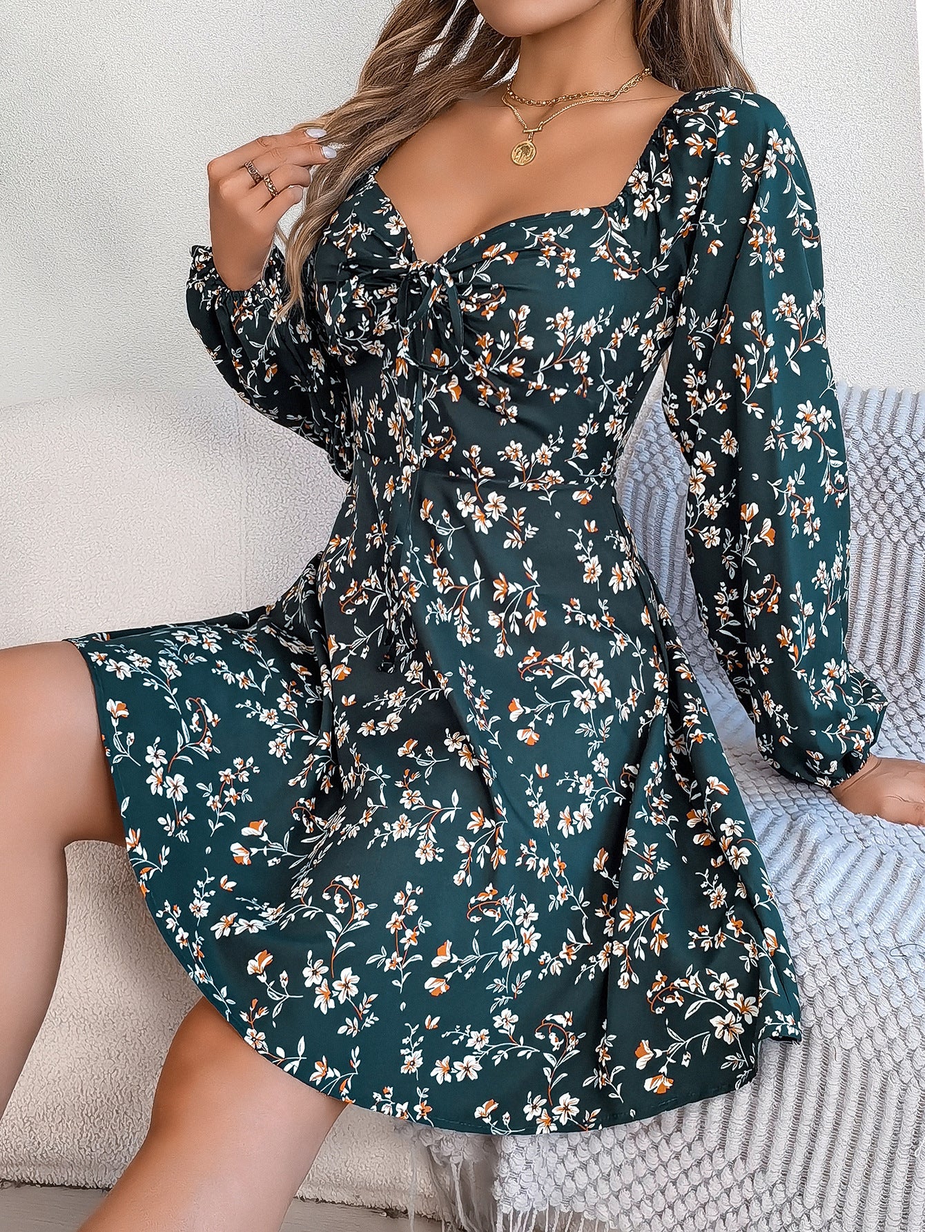 Robe à imprimé floral à manches lanternes, décontractée et sexy, à encolure carrée et manches longues pour femmes - Ivory Deals Market