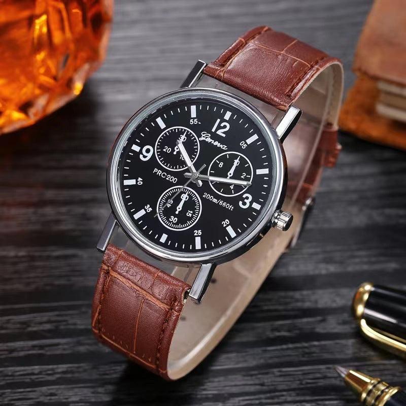 Montre à quartz pour homme assortie à toutes les tenues.