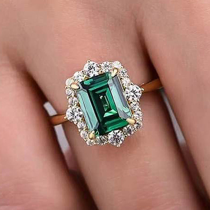 Bague en zircon de pierres précieuses colorées pour anniversaire de mariage.