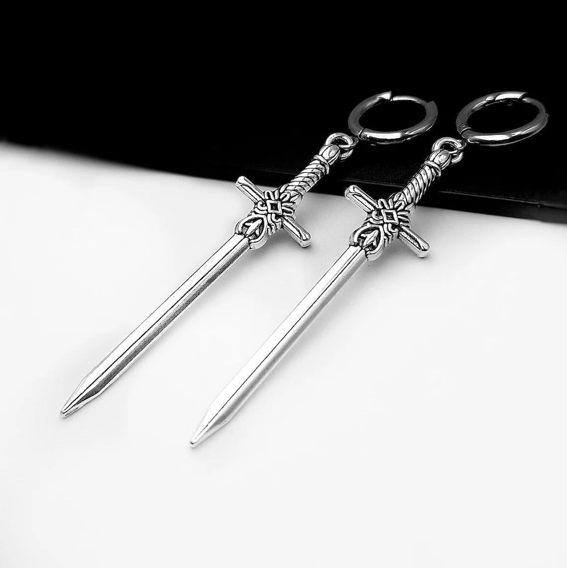 Argent Épée Boucles d'oreilles Unique Gothique Bijoux Cadeau - Ivory Deals Market