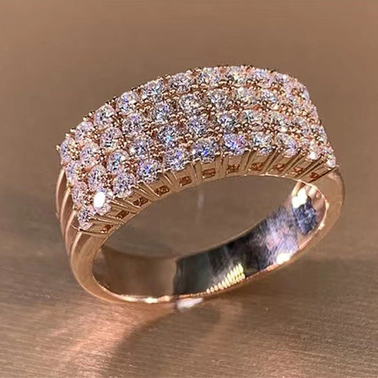 Bague géométrique brillante pour femme avec zircon incrusté. - Ivory Deals Market