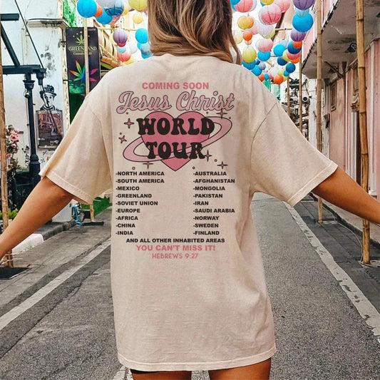 T-shirt de mode imprimé pour femmes.