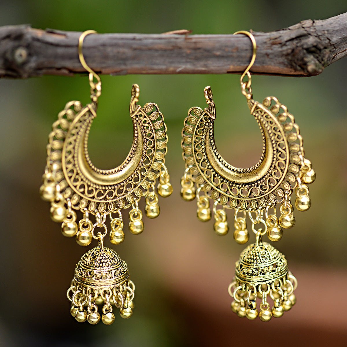 Boucles d'oreilles électroplaquées en alliage ethnique de style indien - Ivory Deals Market