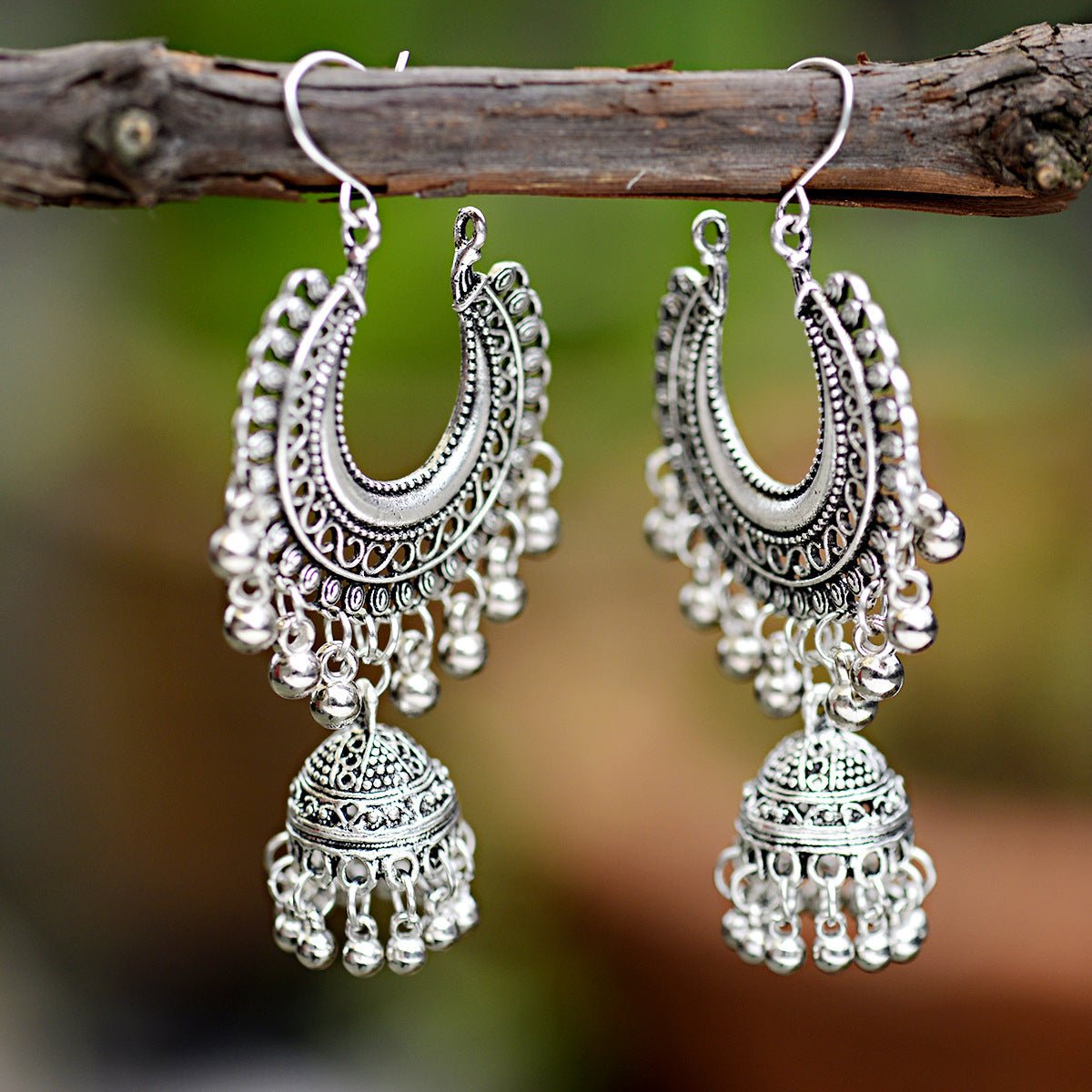 Boucles d'oreilles électroplaquées en alliage ethnique de style indien - Ivory Deals Market