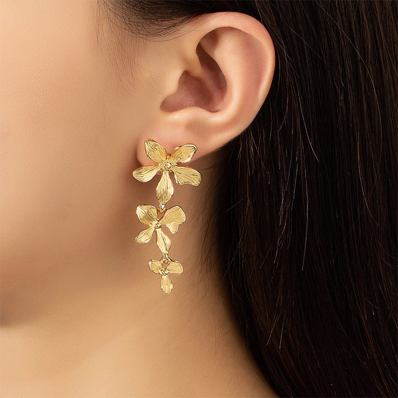 Boucles d'oreilles en forme de fleur longues exagérées irrégulières - Ivory Deals Market