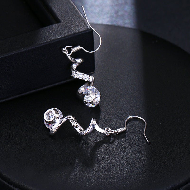 Boucles d'oreilles en spirale avec crochet d'oreille en zircon pourpre - Ivory Deals Market