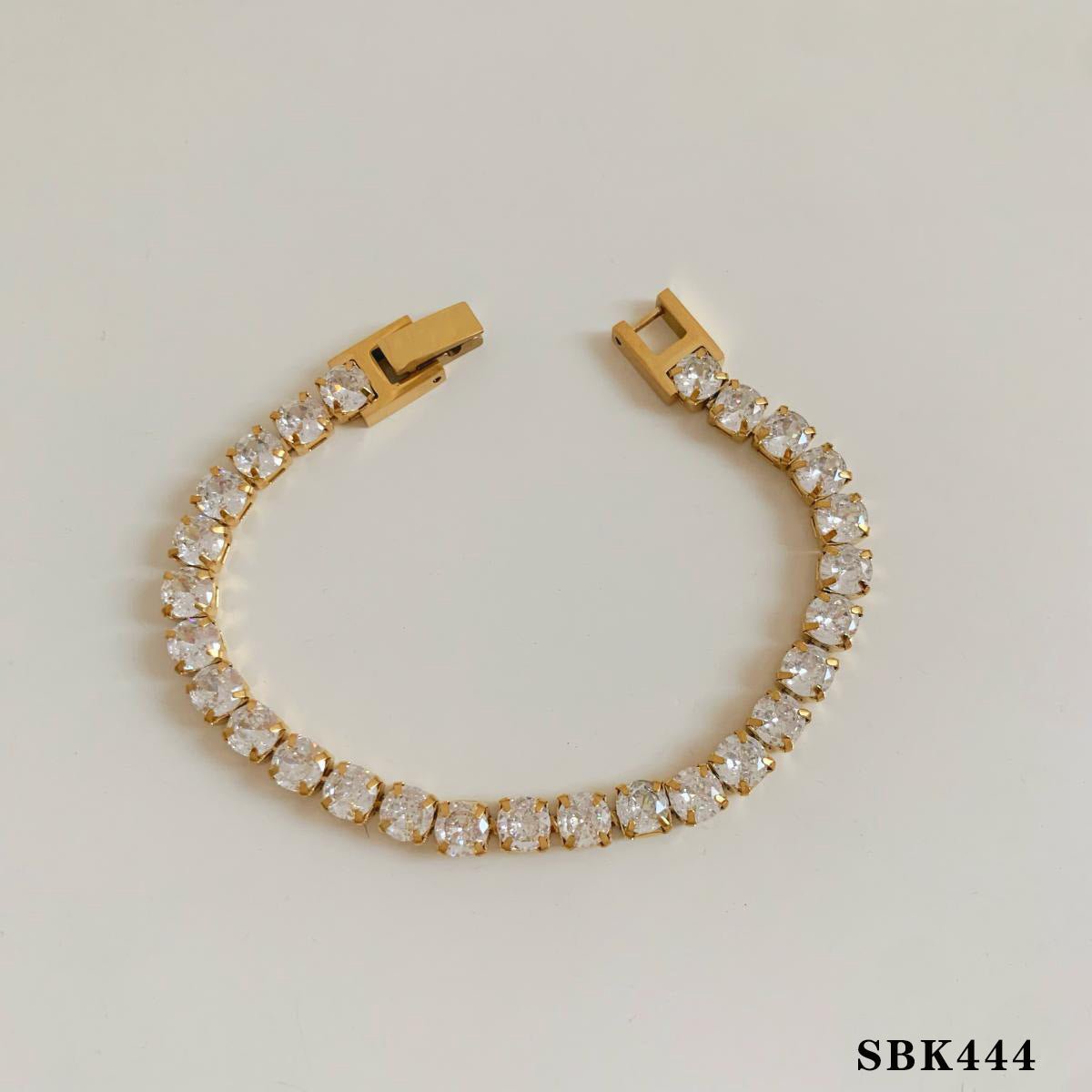 Bracelet en forme de cœur de chaîne de réseau, - Ivory Deals Market