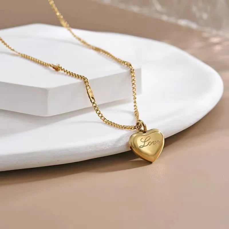 Mode bijoux collier pour femmes nouvelle tendance vintage simple amour coeur pendentif élégant fête bijoux anniversaire cadeaux - Ivory Deals Market