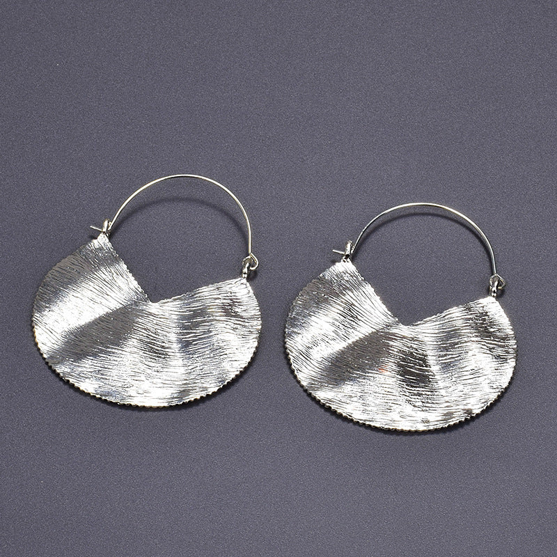 Boucles d'oreilles en alliage rétro pour femme, ornements exagérés.