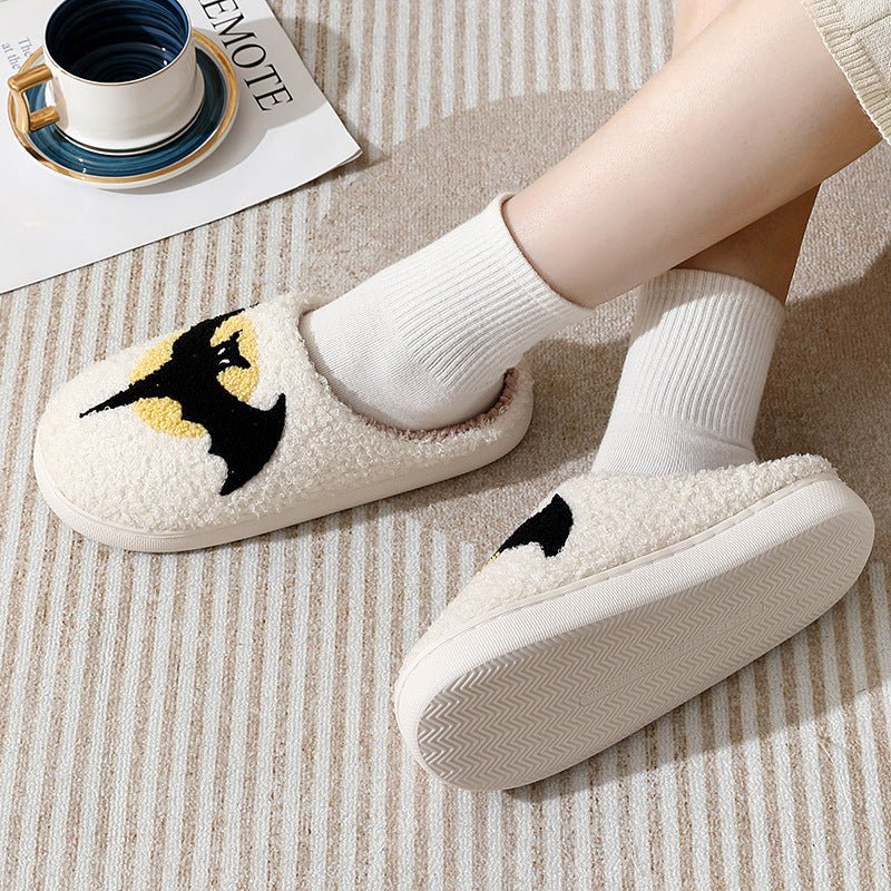 Chaussons de coton d'hiver thermique de bande dessinée Halloween chauve - souris pour femme - Ivory Deals Market