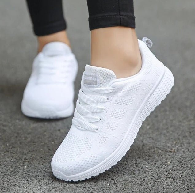 Chaussures pour femme baskets - Ivory Deals Market