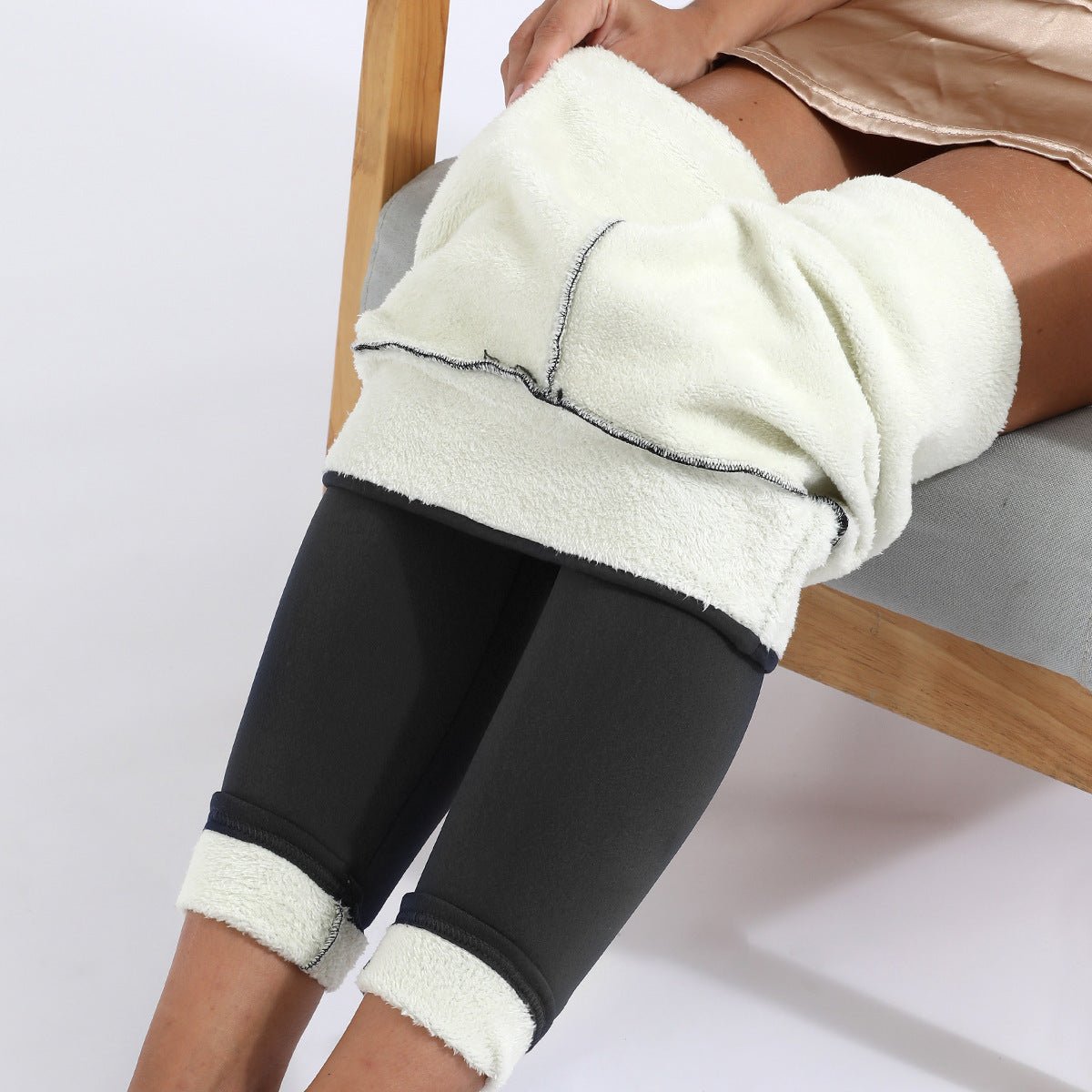 Collants d'hiver chauds, épais et très extensibles en cachemire d'agneau, pantalons ajustés pour femme. - Ivory Deals Market