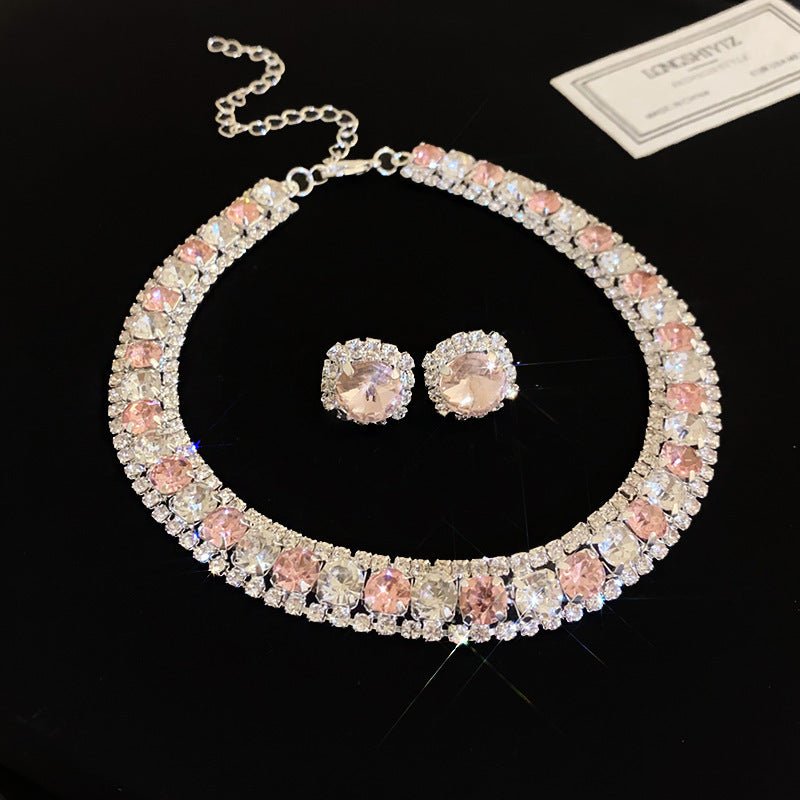 Collier de boucles d'oreilles carrées incrustées de diamants, intérêt spécial, luxe léger, élégant, haut de gamme, chaîne de clavicule. - Ivory Deals Market