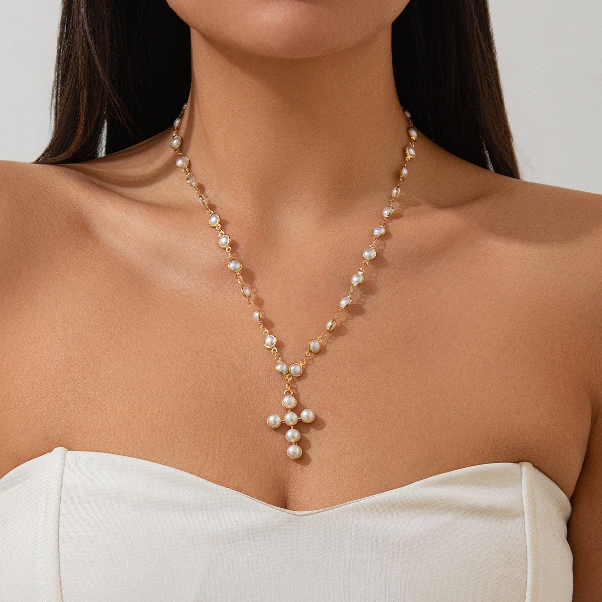 Collier pendentif en alliage avec croix gothique à la mode. - Ivory Deals Market