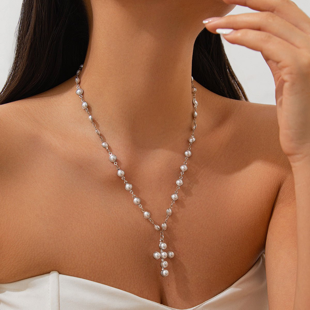 Collier pendentif en alliage avec croix gothique à la mode. - Ivory Deals Market