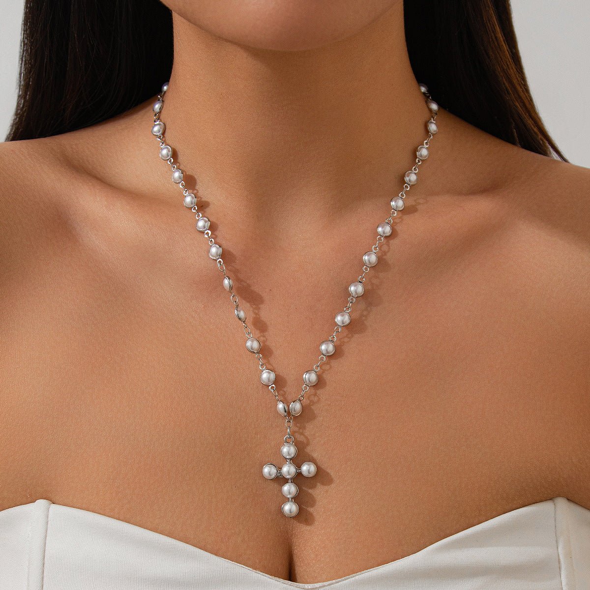 Collier pendentif en alliage avec croix gothique à la mode. - Ivory Deals Market