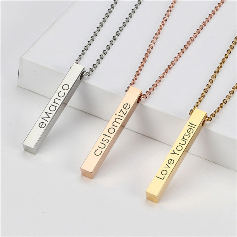 Mode féminine Collier en acier inoxydable avec pendentif géométrique gravé simple.