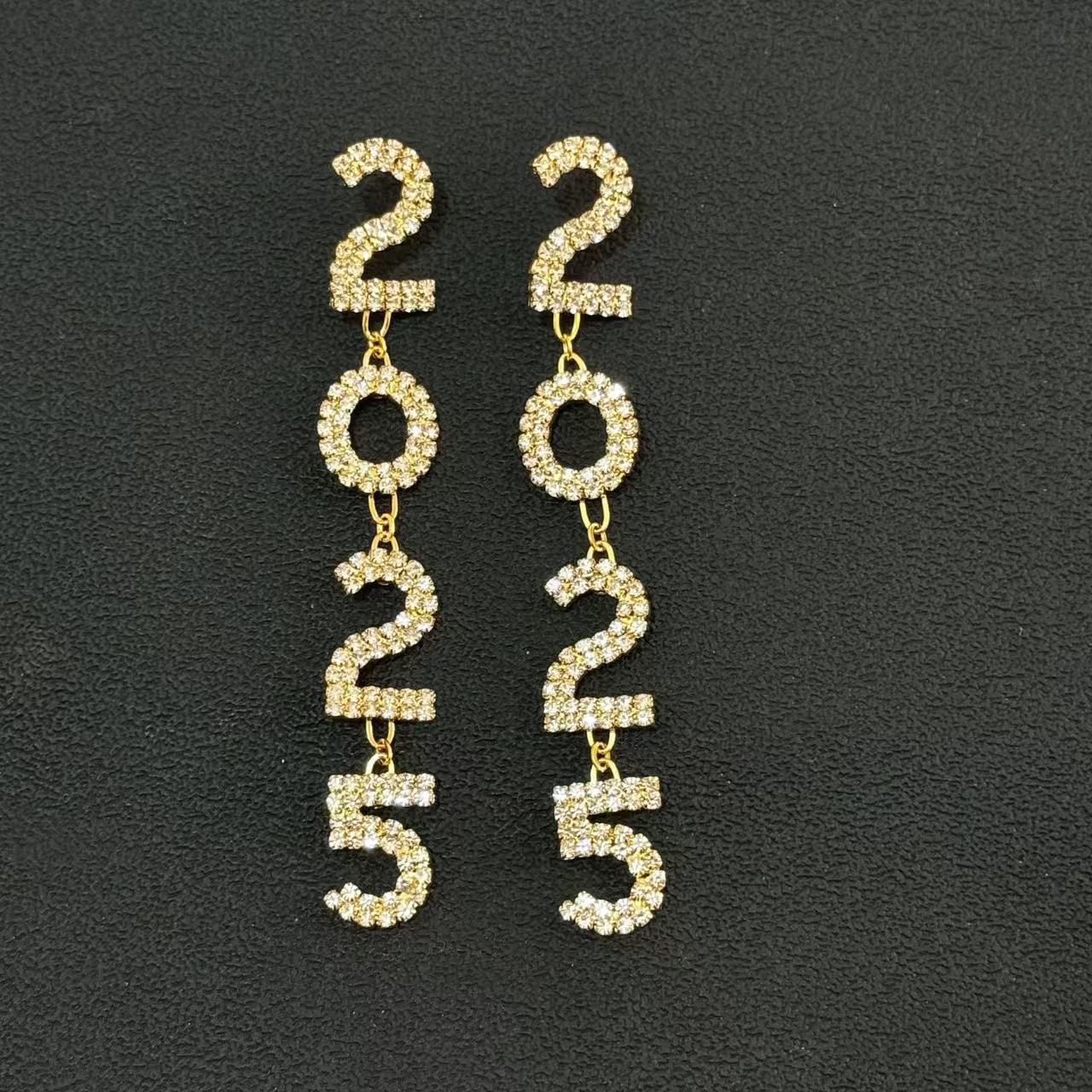 Pendentif numérique en strass, boucles d'oreilles à franges géométriques.